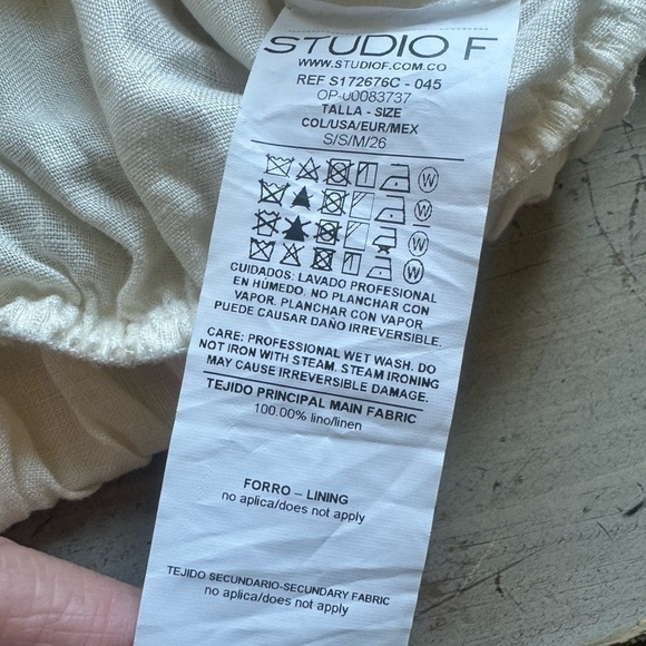 Studio F Linen Crop Blouse Size Small - Picture 7 of 7